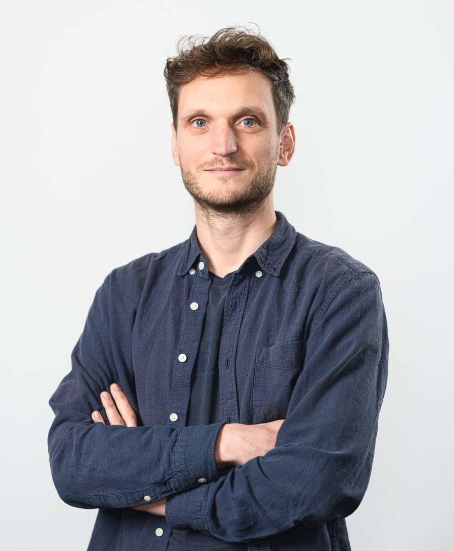 bénévole engagé dans la mobilité solidaire et acteur du conseil collégial